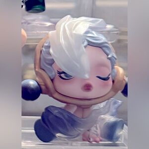 SKULLPANDA The Ink in Plum Blossom Series - The Wind